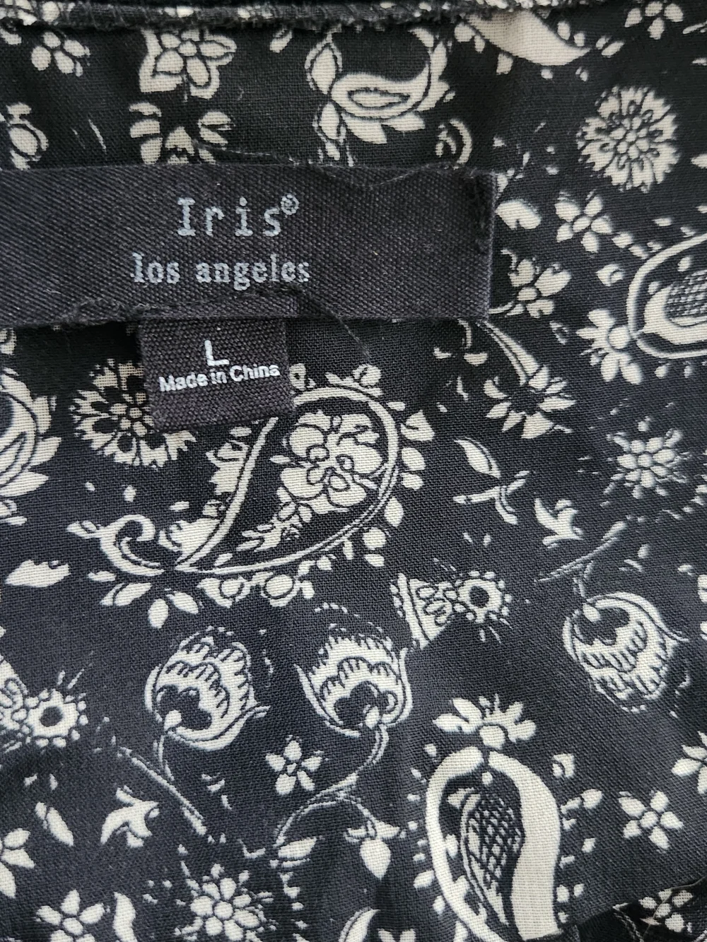 iris sheer black